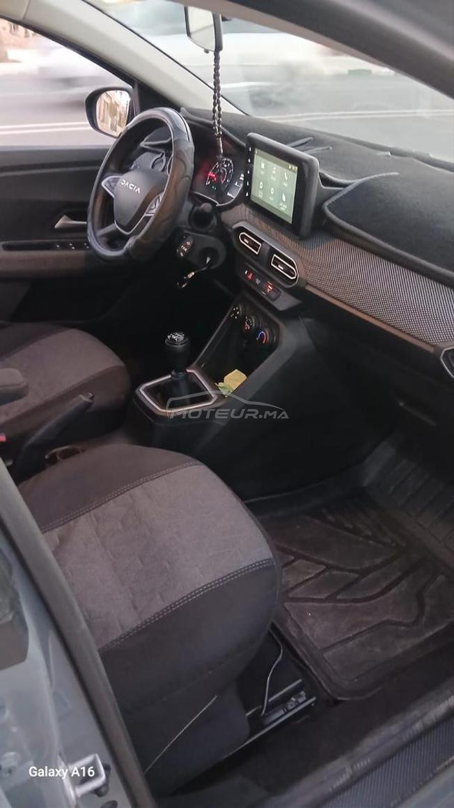Logan a vendre 