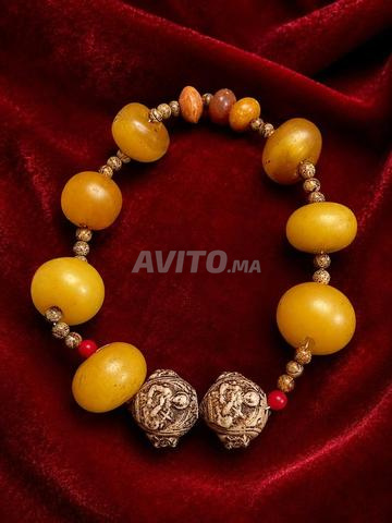 Ancien collier d'ambre naturel orné de morceaux d'ivoire - 2