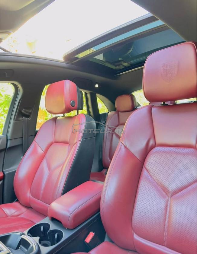 Porsche macan en bon état 