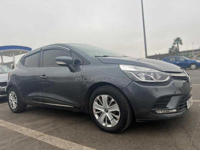 Renault Clio Diesel Manuelle 2017 à Agadir