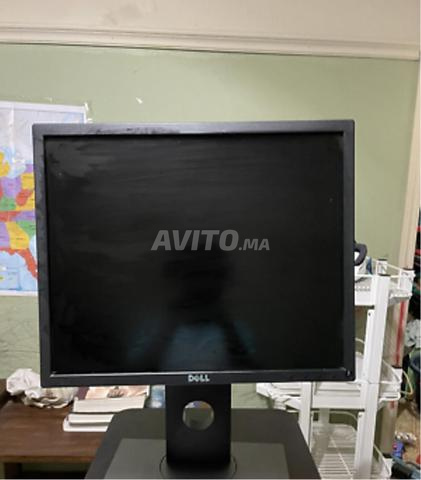 شاشة كمبيوتر ديل 19 بوصة DisplayPort/USB/DVi/VGA