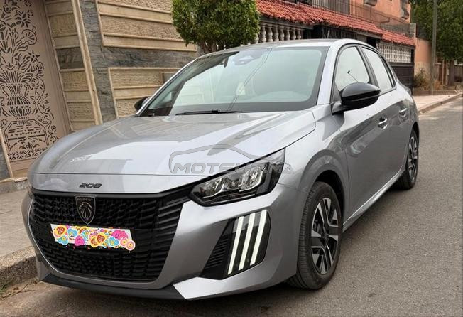 Peugeot 208 hybride 
