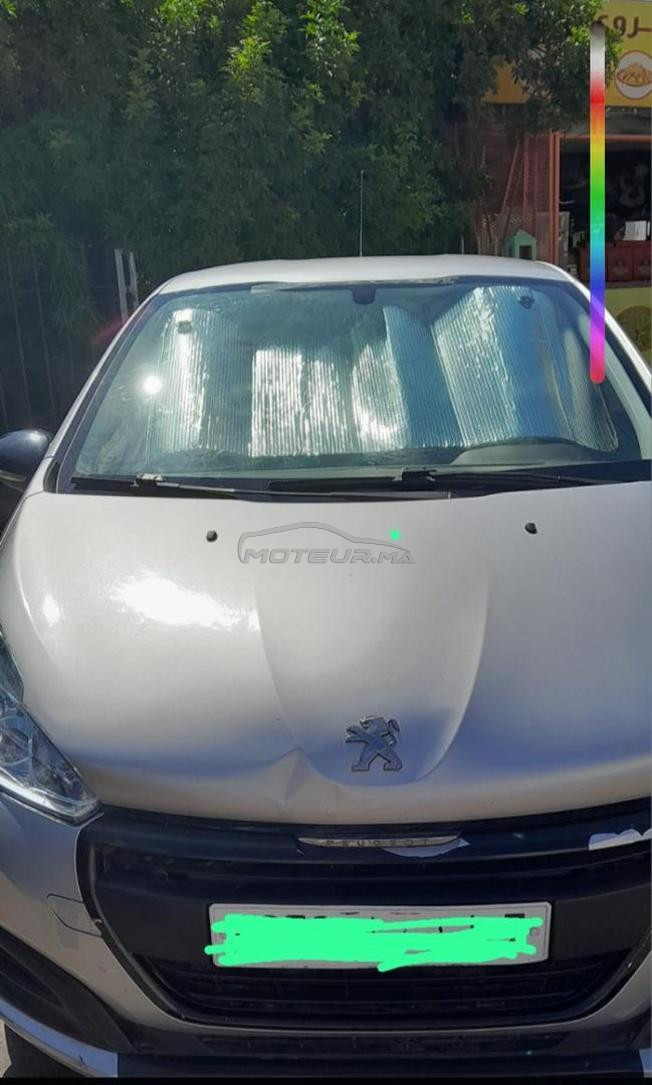 Peugeot 208 essence vignette 350 dhs