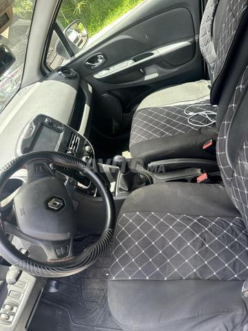 Renault Clio Essence Manuelle 2014 à Marrakech