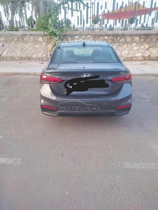 hyundai accent a vendre tres bon etat 