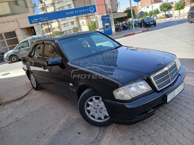 Mercedes-Benz 220 Diesel Manuelle 1998 à Oujda