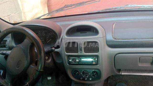 رينو كليو بنزين يدوية 1999 في آيت ملول - 2