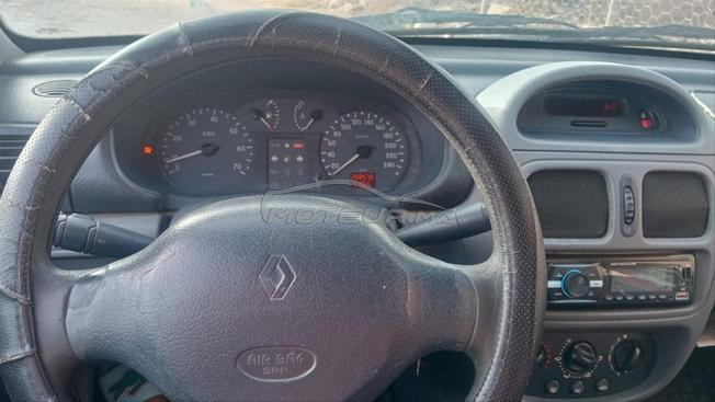 Renault Clio Essence Manuelle 1999 à Ait Melloul