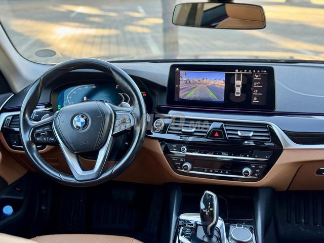 BMW الفئة الخامسة 520 سيجنتشر