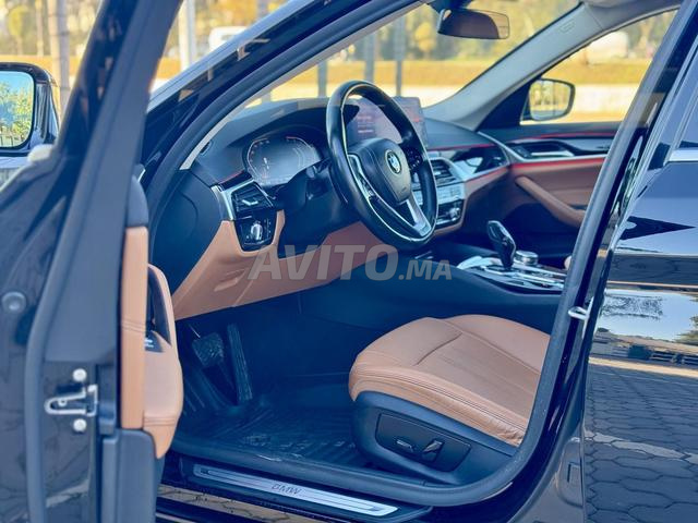 BMW الفئة الخامسة 520 سيجنتشر