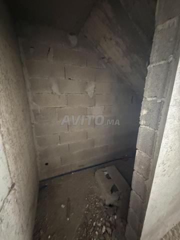 محل للبيع - 2