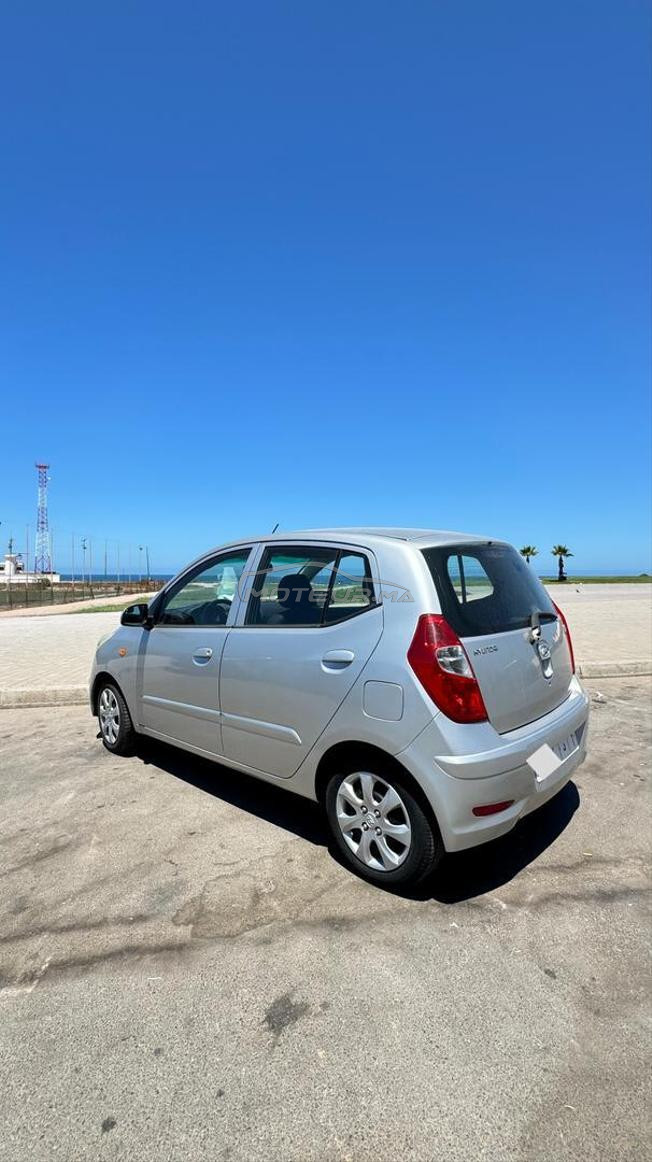 hyundai i10 2013 en très bonne état