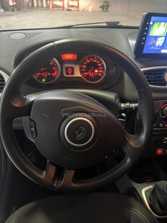 Clio 3 dédouanement 