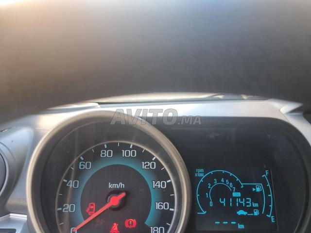 Chevrolet Spark modèle 2015 km 41000