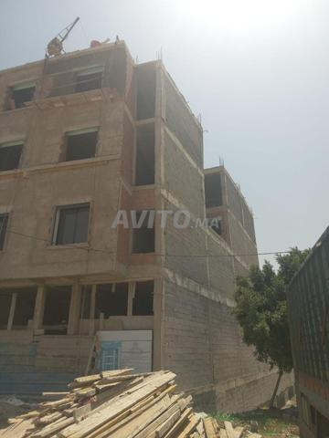 Grand Studio Avec Place Sous Sol Moyen Standing Cours Construction - 2