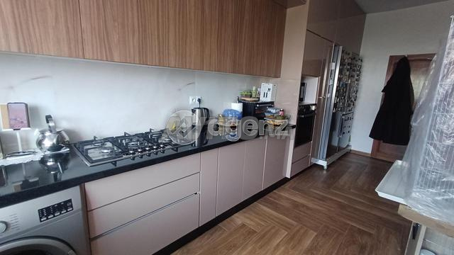 CMN-SI-1990 - Appartement à vendre à Foncière - 2