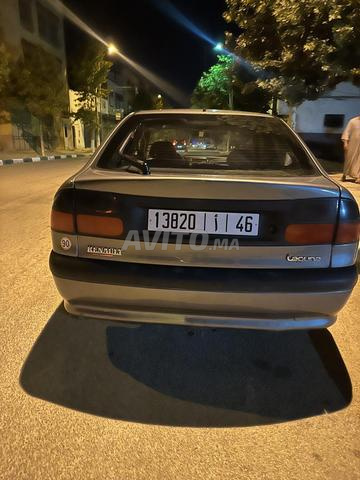 رينو لاغونا - 2