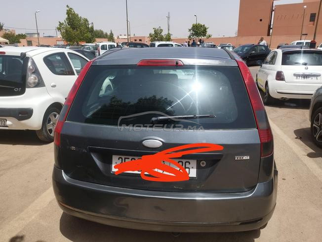 فورد فيستا 