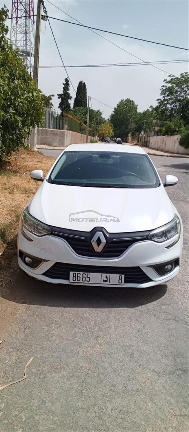 megane 4 sedan
