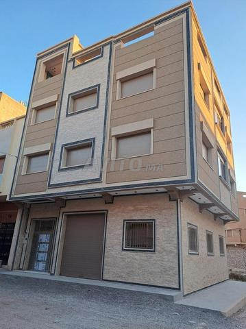 بيع وتركيب جميع أنواع الديكورات تحجارت والباسطا
