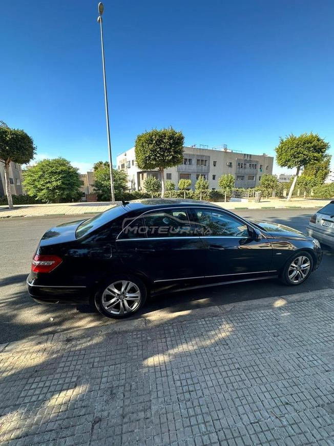 MERCEDES E220