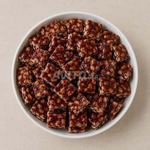 نوغا كاوكاو بدبس التمر