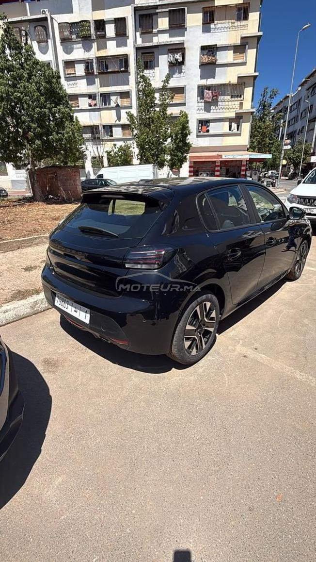 Peugeot 208 neuf 2026 avec 3000km seulement 