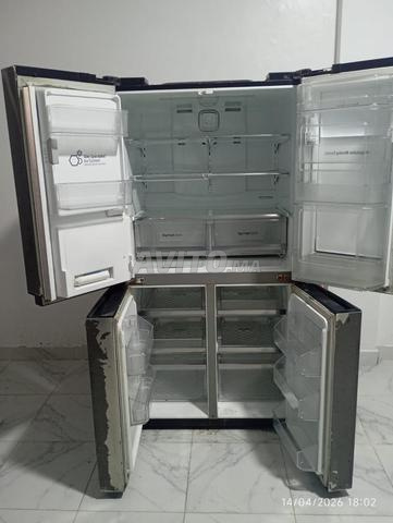 ثلاجة LG كبيرة تعمل بشكل جيد - 2