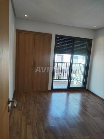 Appartement à louer à Janan California, 4ème étage