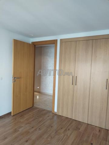 Appartement à louer à Janan California, 4ème étage