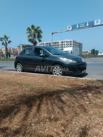Peugeot 207 Essence 2010 - 2