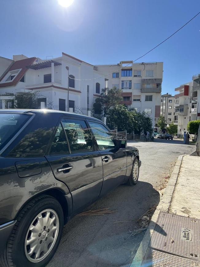 Mercedes 250E turbo diesel diwana 1994
