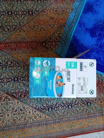 مسبح Bestway Fast Set - مستعمل قليلًا جدًا - 2