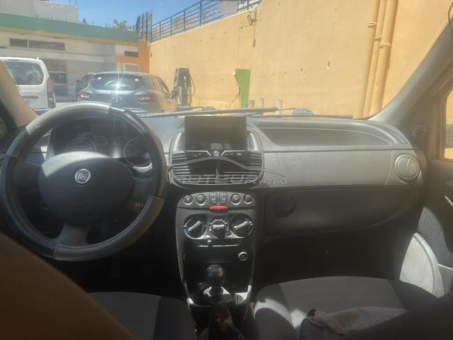 Fiat Punto Essence Manuelle 2011 à Meknès