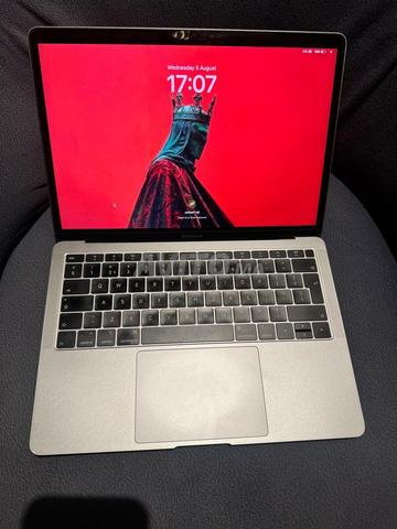 ماك بوك اير 2019 💻