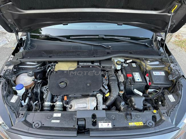 Peugeot 208 GT automatique 