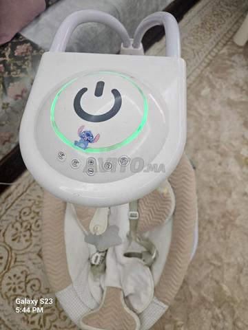 عربة أطفال 3 في 1 ومهد - 2