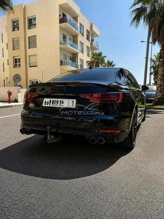 Audi A4 S line Pack S4 