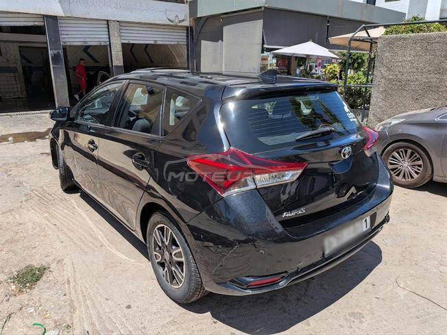 Toyota Auris Diesel 1ere main parfait etat 2019 