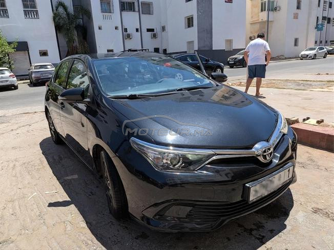 Toyota Auris Diesel 1ere main parfait etat 2019 