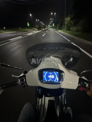 Vespa GTS 310 Super Tech 07/2026 500 KM - 2
