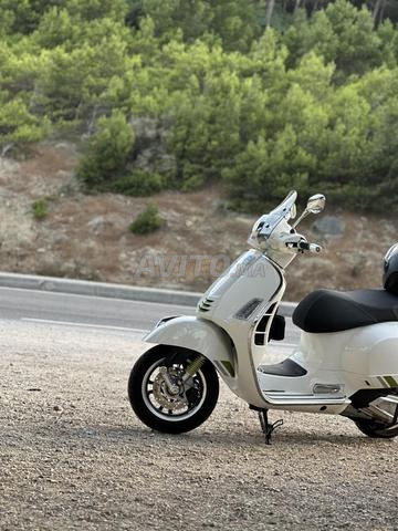 Vespa GTS 310 Super Tech 07/2026 500 KM