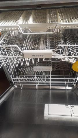 Vaisselle Miele inox active à vendre - 2