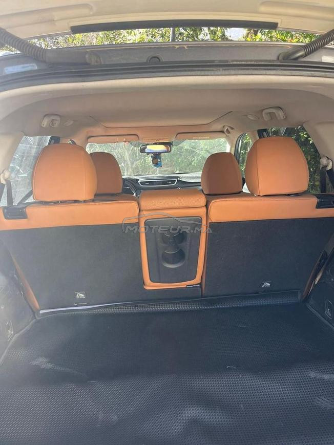     Nissan X-Trail 2017 très bon état diesel 6 CV