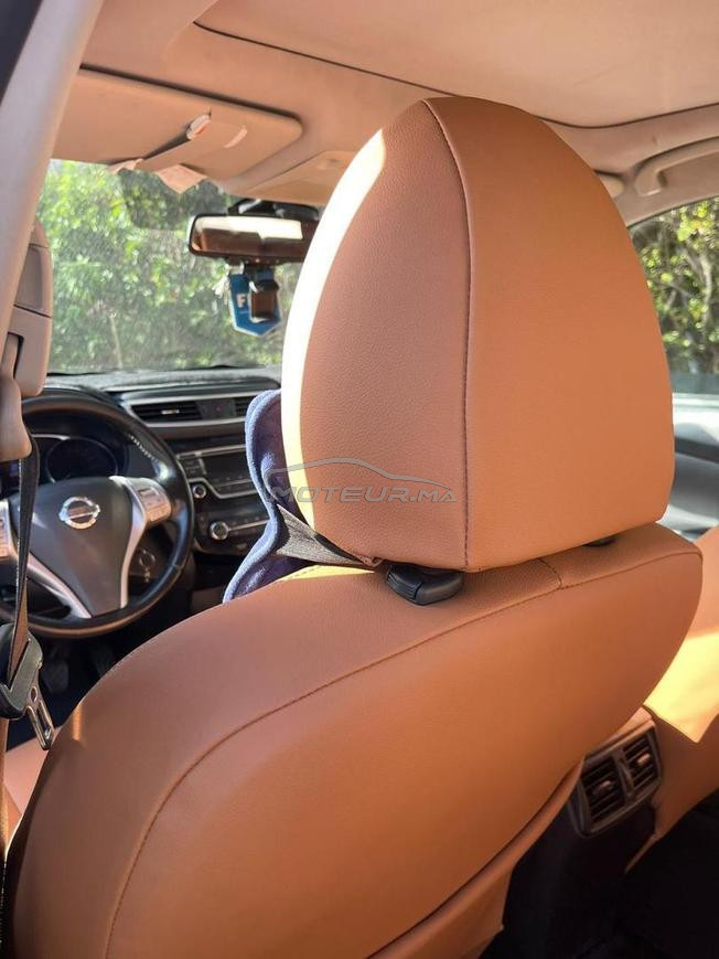     Nissan X-Trail 2017 très bon état diesel 6 CV