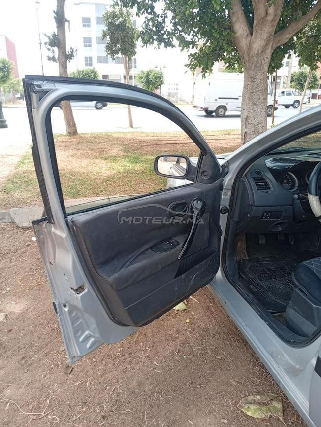 Renault Mégane 2 essence dariba 650 dh