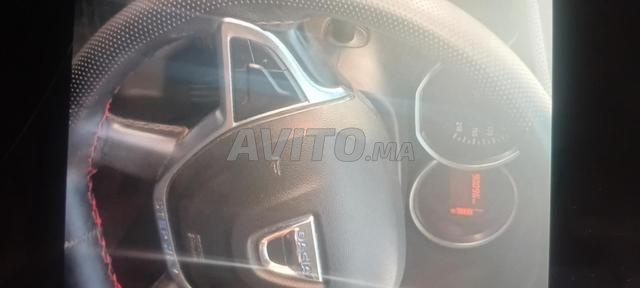 Dacia Sandero Stepway Manuelle 2019 à Casablanca - 2