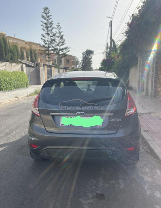 ford fiesta 2015, a vendre