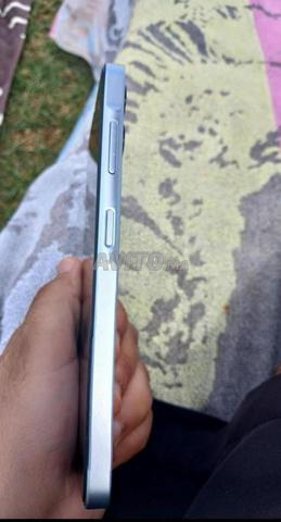 Samsung Galaxy A06 128GB بحالة ممتازة - 2