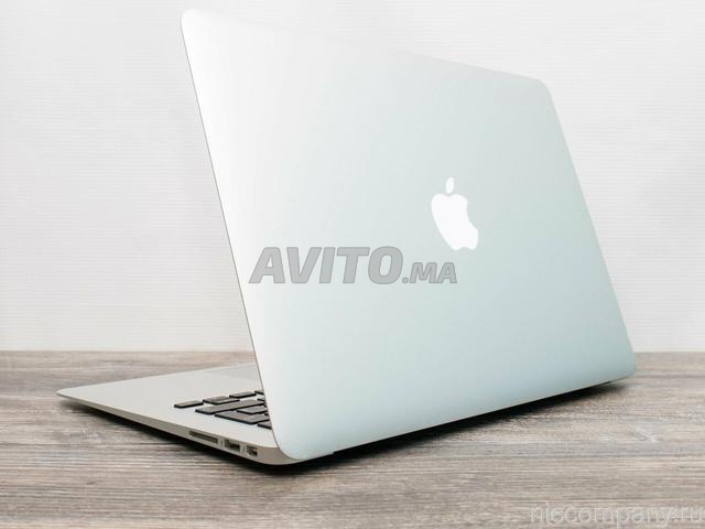 MacBook i5 Slime air Ram 8 disque SSD batterie 5h